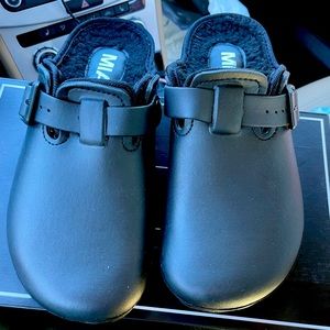 Mia vegan leather clogs